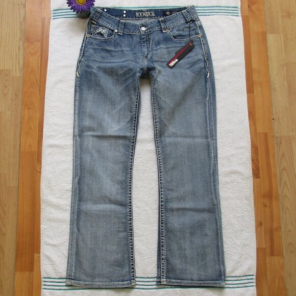 New ROCK & ROLL Cowgirl Jeans Size 33x32 Light Blue Mid Rise Bootcut Denim - Picture 1 of 9